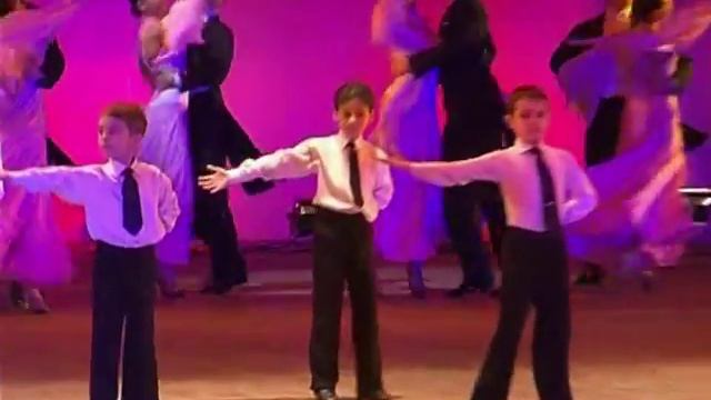 Ансамбль Карнавал, рук. Викатто. 2012 г. смотреть онлайн