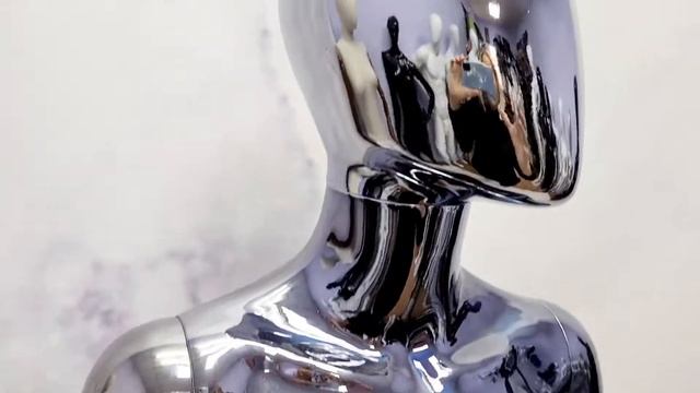 Женский манекен черный хромированный смотреть онлайн