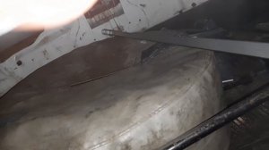 Как открыть багажник, если сломался замок? ГАЗ 3110.