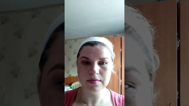 Девочки, а вы как спасаетесь? Когда стоит жара, и нужно чтобы макияж удержался на лице?🧐 смотреть онлайн