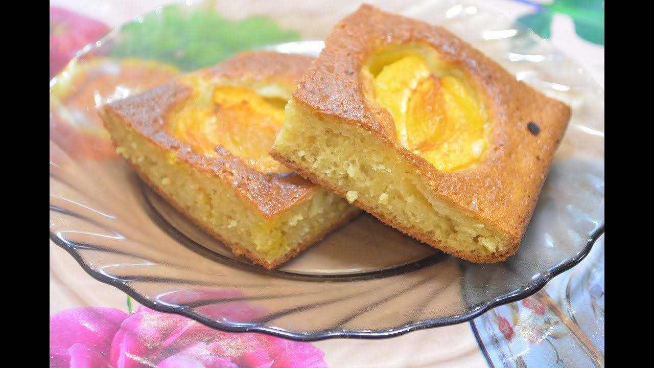 Простой пирог с абрикосами.