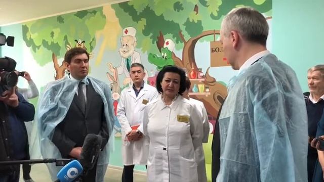 Губернатор проверяет детскую больницу №1 в Бердске смотреть онлайн