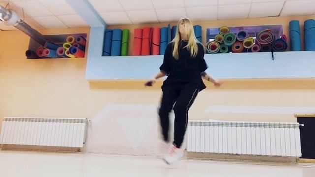Круто танцует Shuffle Dance & Cutting Shapes ? смотреть онлайн