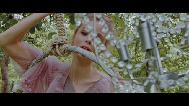 Алена Коротченко / «Blow» / курсы дизайна одежды / 2020 смотреть онлайн