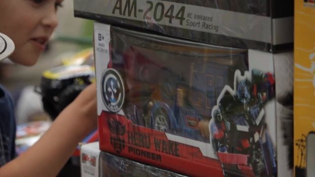 RC-GO на игровом празднике TOY DAY (1 июля) смотреть онлайн