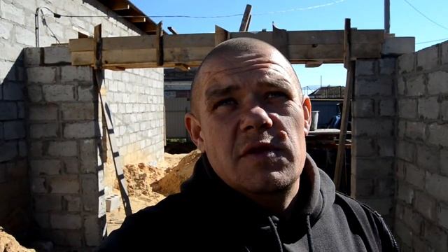 Бетонная перемычка или железный уголок, что лучше? смотреть онлайн