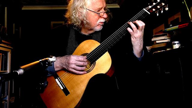 El Noi de la Mare - Torres-model Guitar with gut strings - Rob MacKillop смотреть онлайн