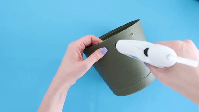 GRAB $1 PLANTERS from the Dollar Store for these CRAZY GOOD HACKS! (everyone will be copying these!