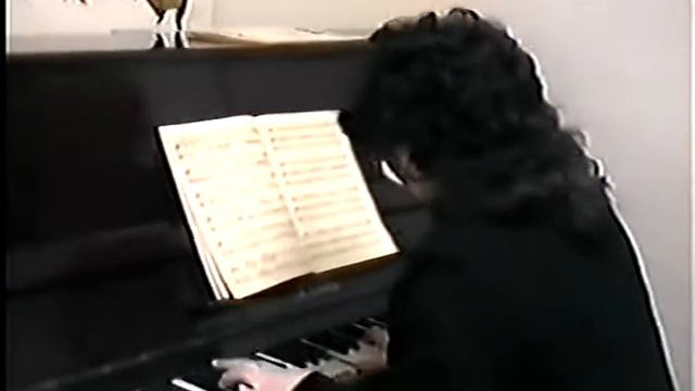 Ж. Акколаи. Концерт №1 смотреть онлайн