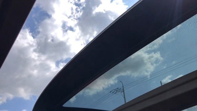 QM5 LE 2WD SUNROOF AUTOMATIC(9P020692) смотреть онлайн