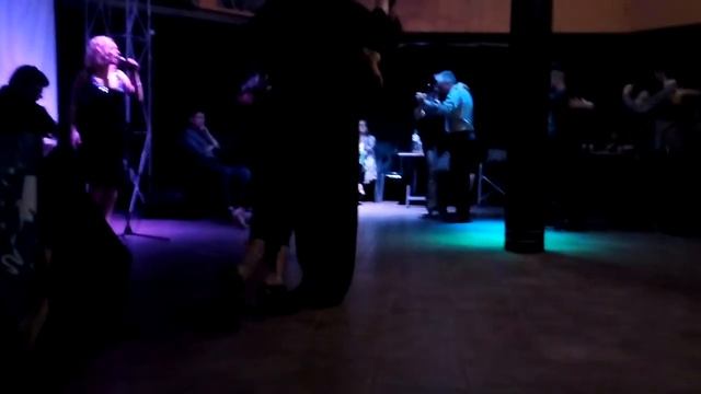 Eliana Sosa y Guillermo Martel - Yuyo verde - Tango Queer Gualeguaychú - CCG смотреть онлайн