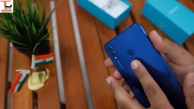 Honor 8X Unboxing First Look And Review | AI | Kirin 710 Tech Unboxing смотреть онлайн