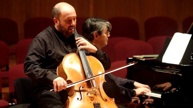 C. Cui - Cantabile - V. Rebikov - Mazurka - E. Dindo, P. De Maria смотреть онлайн
