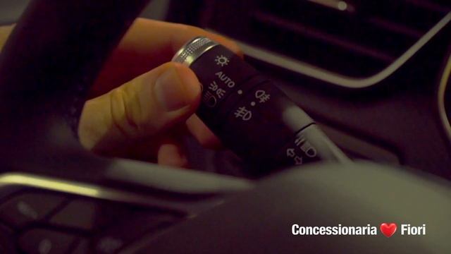 RENAULT CAPTUR смотреть онлайн