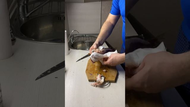 Чистим щёкура для засолки смотреть онлайн