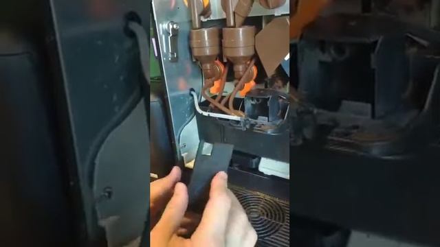 Стандарт: КОФЕМАШИНА (2) смотреть онлайн