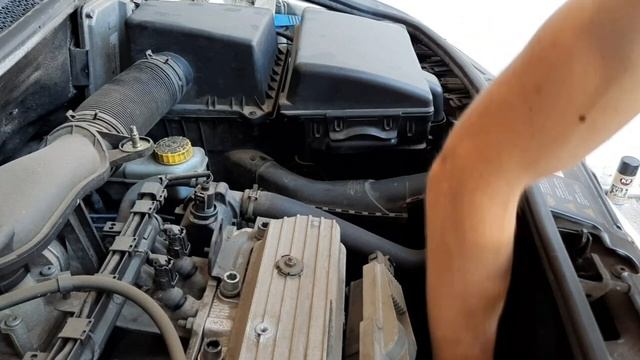 Podstawowy serwis auta na przykładzie Skoda Fabia / Skoda Fabia 1.4 mpi смотреть онлайн