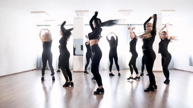 Solo Latino | Lady Styling- Cha Cha Cha | Ofenbach vs. Nick Waterhouse - Katchi (Dance Cover) смотреть онлайн
