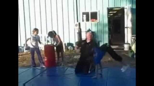 The Tumbling Progression of Josie Barton смотреть онлайн