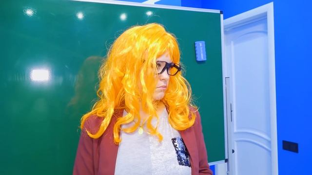 БОЛЬШАЯ МАЛЕНЬКАЯ или СРЕДНЯЯ еда челлендж 24 часа все серии подрят Fast Sergey смотреть онлайн