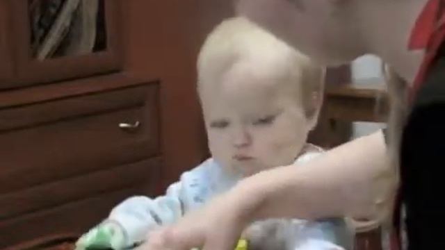 Пальчиковые краски для малышей смотреть онлайн