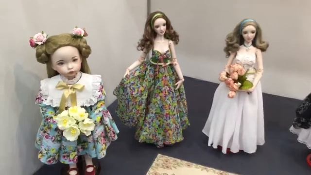 Много шарнирных кукол !!! Выставка кукол в Москве часть —2— смотреть онлайн