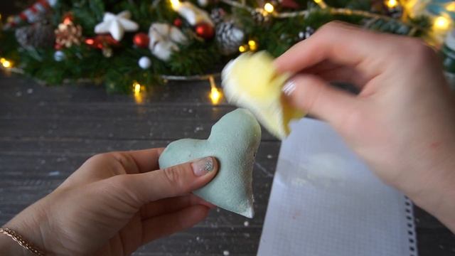 Елочные игрушки сердечки , в технике грунтованный текстиль мастер класс/новогодние идеи смотреть онлайн