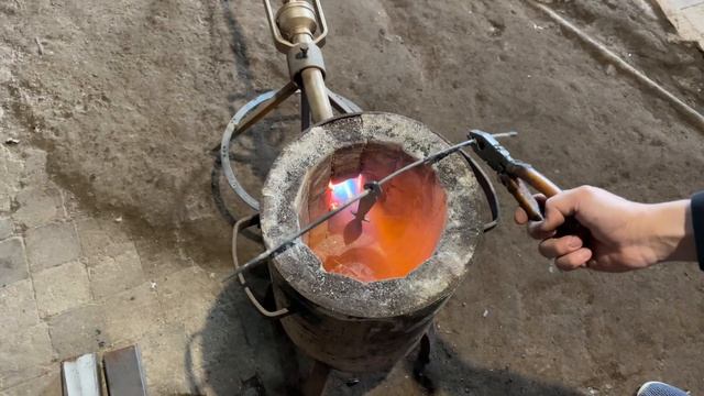 Метательный Нож из РЕССОРЫ. Крутейший Нож Метательный!!! смотреть онлайн