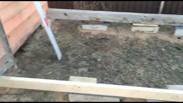 ФАЗЕНДА TV - как построить курятник на даче с зоной выгула для курочек. Этапы строительства. смотреть онлайн