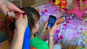 Как заплести КАНЕКАЛОН | Плетем цветные КОСЫ | КАНЕКАКОЛОН на короткий волос с DM Kinder