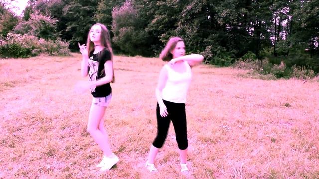 Клип "Royksopp vs Dj Antonio & DJ Gravity - Here She Comes Again" смотреть онлайн