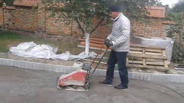 Утрамбовка отсева виброплитой весом 100 кг смотреть онлайн