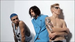 Quest Pistols Show ft. Артур Пирожков - Революция