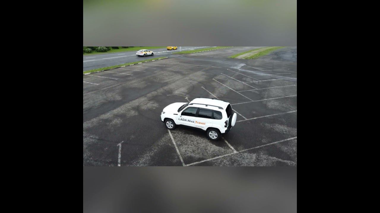 LADA Niva Travel смотреть онлайн