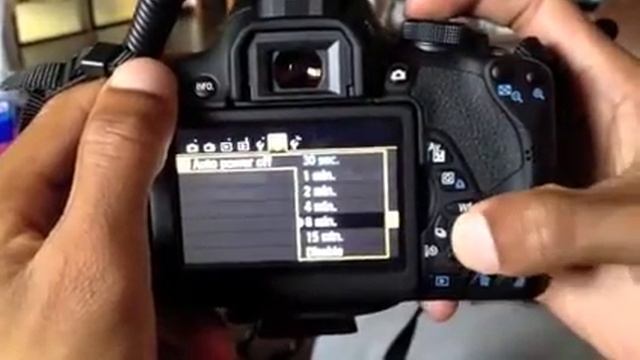 Preventing The Canon T5i LCD Monitor From Turning Off Automatically смотреть онлайн