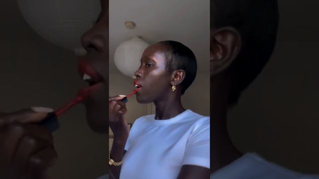 Rouge Dior Forever Liquid Lacquer in 999 #dior #diorbeautylovers смотреть онлайн