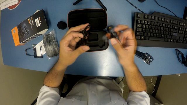 Budget Mini Shotgun Microphone - Comica CVM-VM10 смотреть онлайн