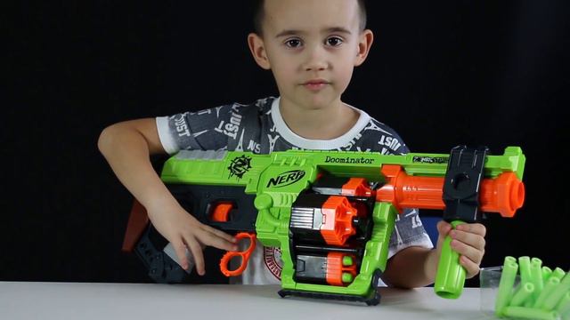 Игрушечные бластеры НЕРФ. Обзор. Игрушки для мальчиков. Богдан и пришельцы смотреть онлайн