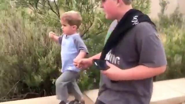 Exploring the caves of Carlsbad Caverns and the peaks of Guadalupe Mountains смотреть онлайн