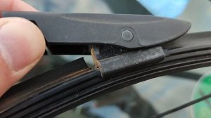 Сюрприз, щетки передних дворников. Замена. Renault Grand Scenic 3, 2009 год