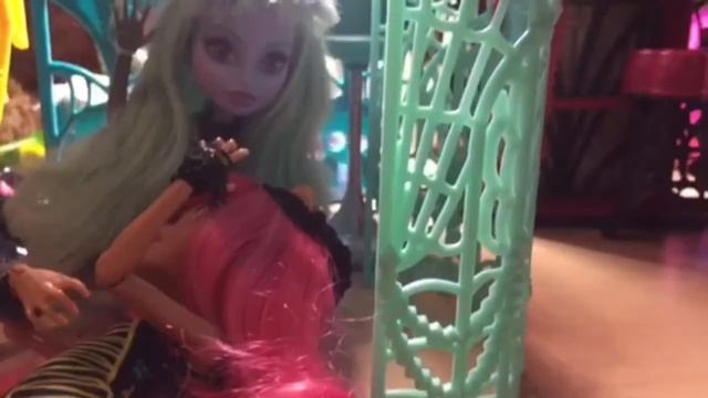 | Заговорщицы | Показ Мод | Стоп-Моушен | Say Kamilla | monster high | смотреть онлайн