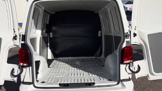 Approved Used VW Transporter 2 0TDI 150ps T28 Highline BMT SWB LED's Delivery Miles 2023 DSG Auto смотреть онлайн
