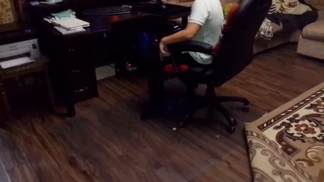 Коврик для компьютерного кресла смотреть онлайн