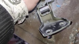 Просели, провисли двери. Как восстановить, ремонт петли Авео, Ланос, Нексия.