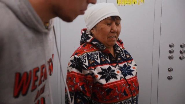 Костанай, микрорайон аэропорт. Хорошая декорация. По УЛИЦАМ смотреть онлайн