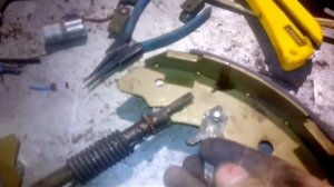 Mitsubishi L200, задние колодки " Ferodo" есть косяк..