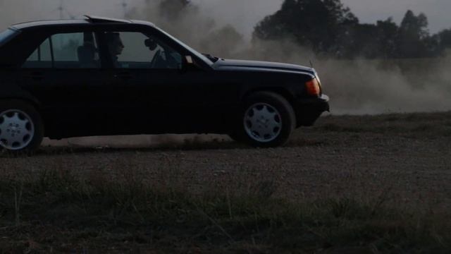 Mercedes 190E W201 Drift Showcase Алла Пугачева Позови меня с собой edit смотреть онлайн