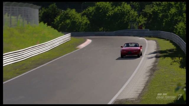 Gran Turismo™ 7 - Mazda Eunos Roadster (NA) '89 смотреть онлайн