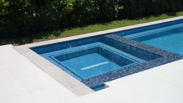 TOURING A MODERN $7,995,000 IN MIAMI BEACH HOME смотреть онлайн