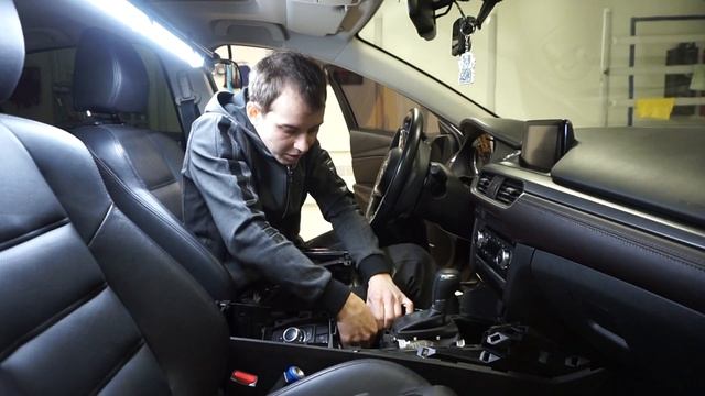 Снятие декоративной планки Mazda 6 смотреть онлайн